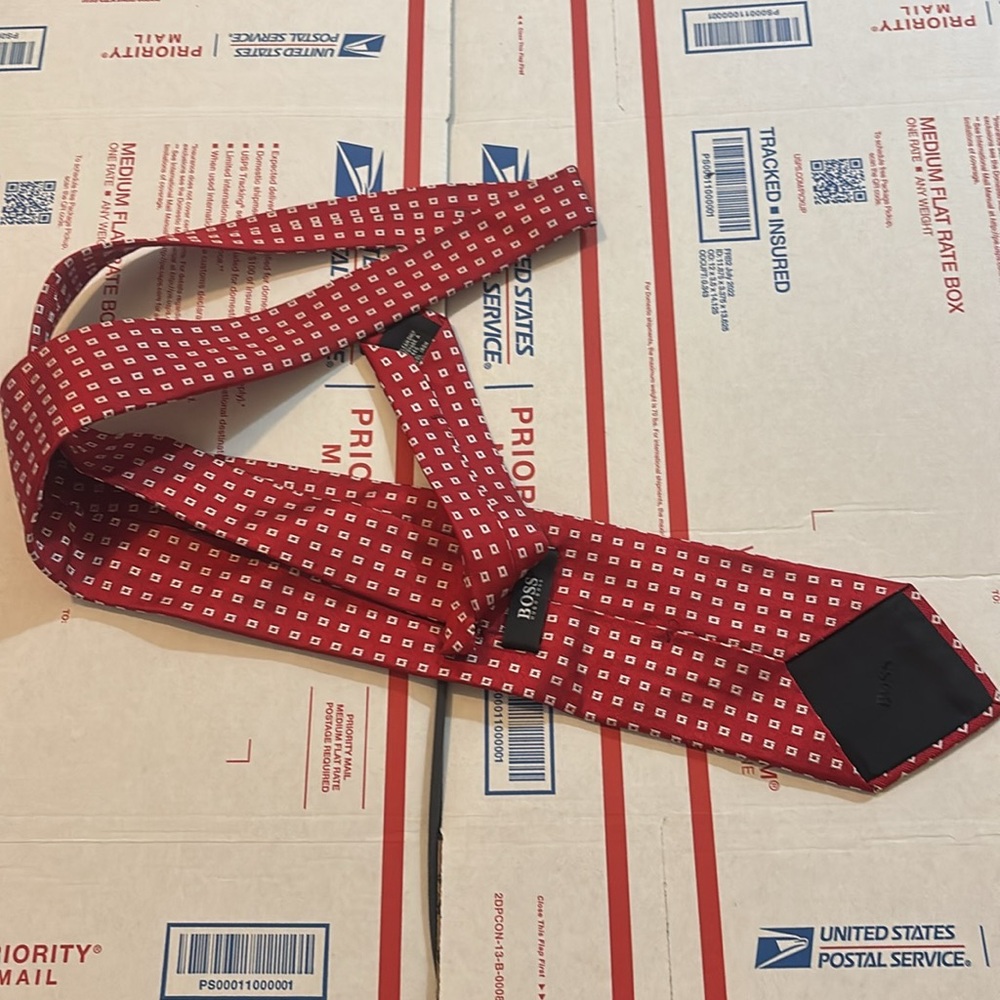 DONATED MARCH 2026
THANKS FOR LOOKING 
LOVE TO CONSIGNMENT SHOPPERS